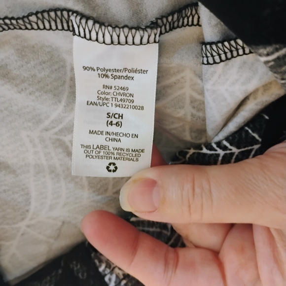 Time and Tru Black Leggings with White Spiderweb and Orange Accent Print - Picture 3 of 9